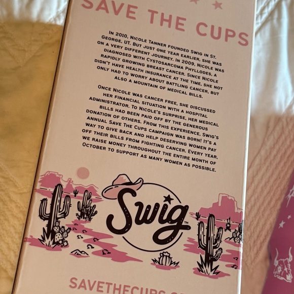 Very Limited Brand New Western Save The Cups Swig Pink 32 Oz Tumbler with Straw - Picture 2 of 7